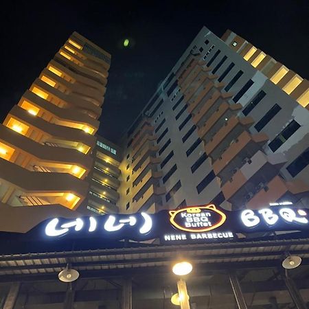 Mall Suites Hotel Banguecoque Exterior foto